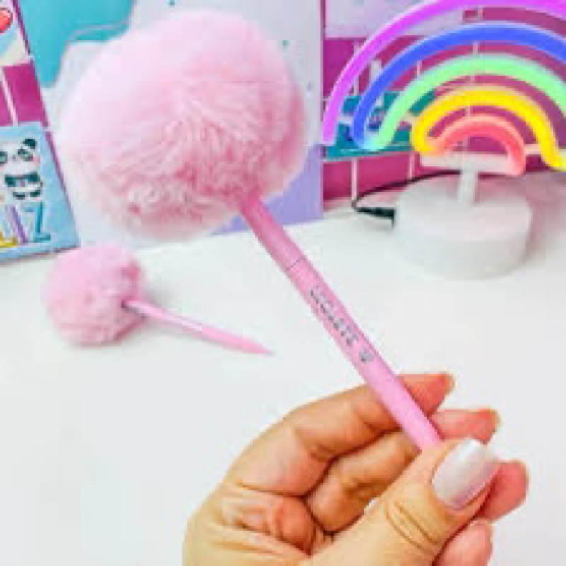 Kit 10 Bolas Pompom Gato - Coelhinho Fofo 5,5cm Para Brincadeiras