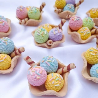 10 Lembrancinhas Aniversário Sorvete Sorvetinho Casquinha em Biscuit