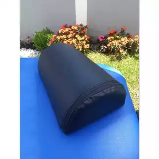 Apoio de Massagem Confortável Cervical Meia Lua Mini Preto 30x 17cm
