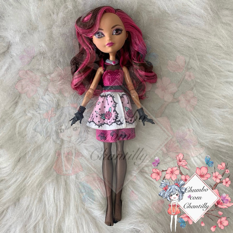 Ever After High bonecas