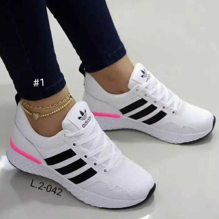 Tenis adidas caminhada store feminino