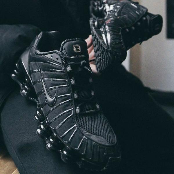 Nike 2025 mega shox