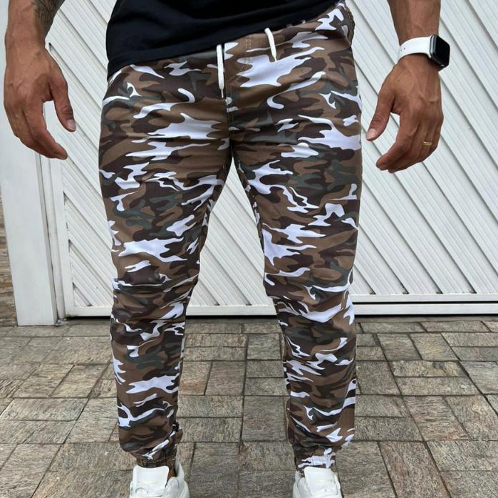 Calça jogger sale camuflada colorida