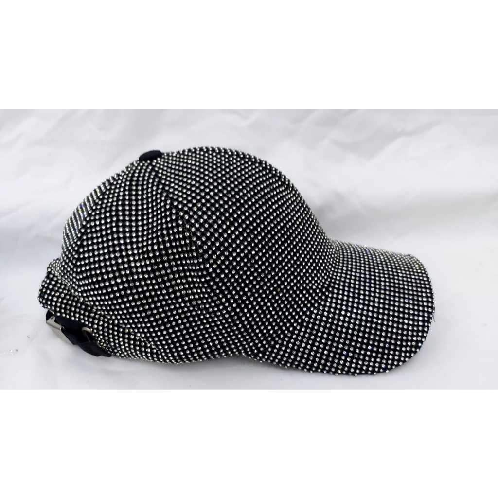 Boné Preto com Brilho Strass