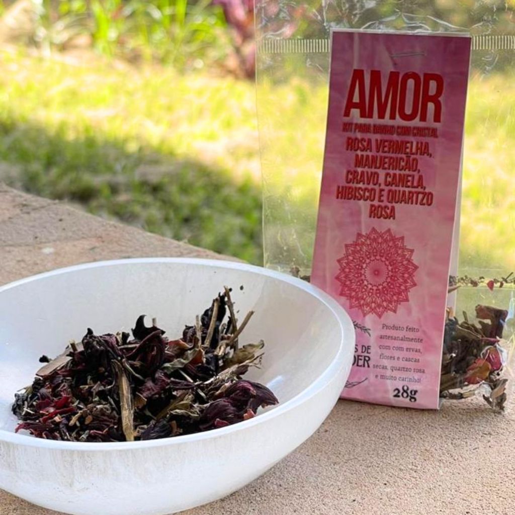 Banho de Ervas Amor- Rosa Vermelha, Manjericão, Cravo, Canela, Hibisco ...