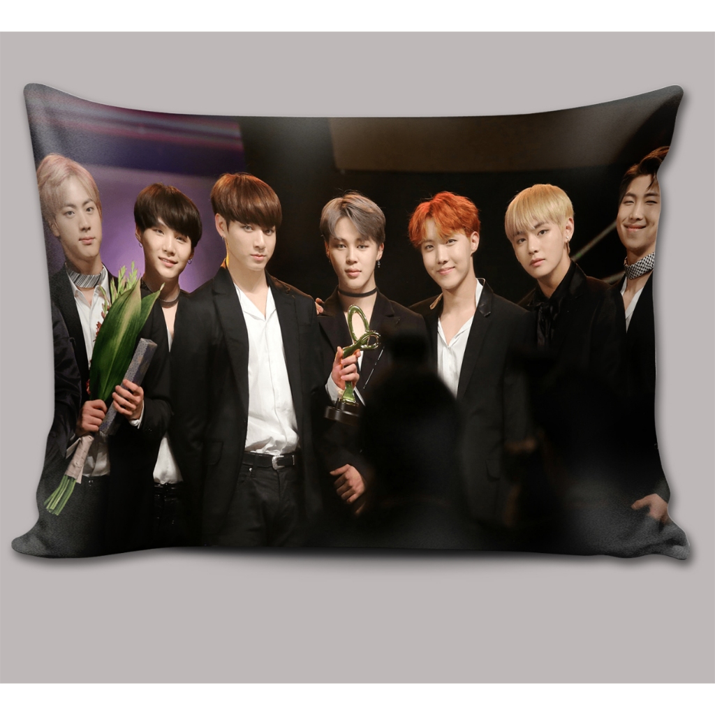 Almofada 27x37 BTS Army Kpop Bangtan Boys