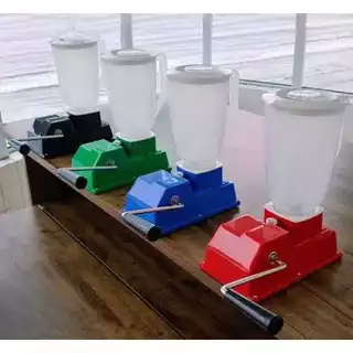 Liquidificador Manual a Manivela