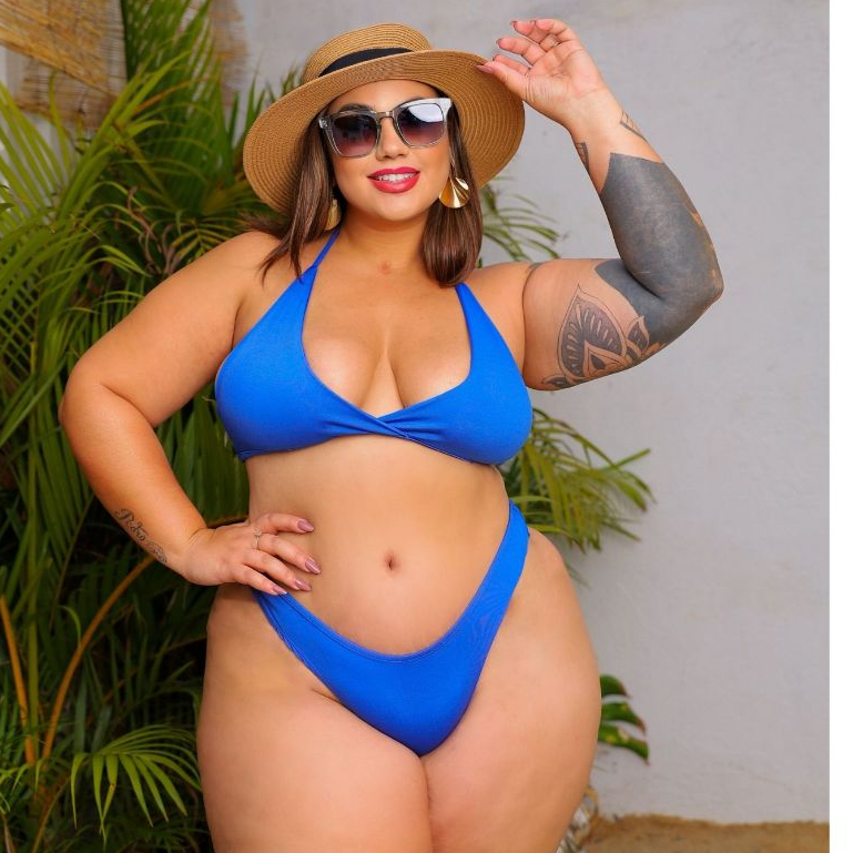 Biquini Plus Size Cortininha Preto Branco e Cores