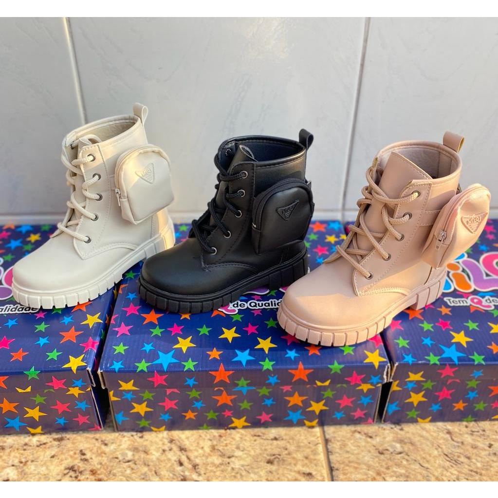Bota Infantil Com Bolsa Nilqi Coturno de Criança Tratorada