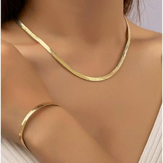 Kit Conjunto Moeda Antiga Colar Laminada e Pulseira.