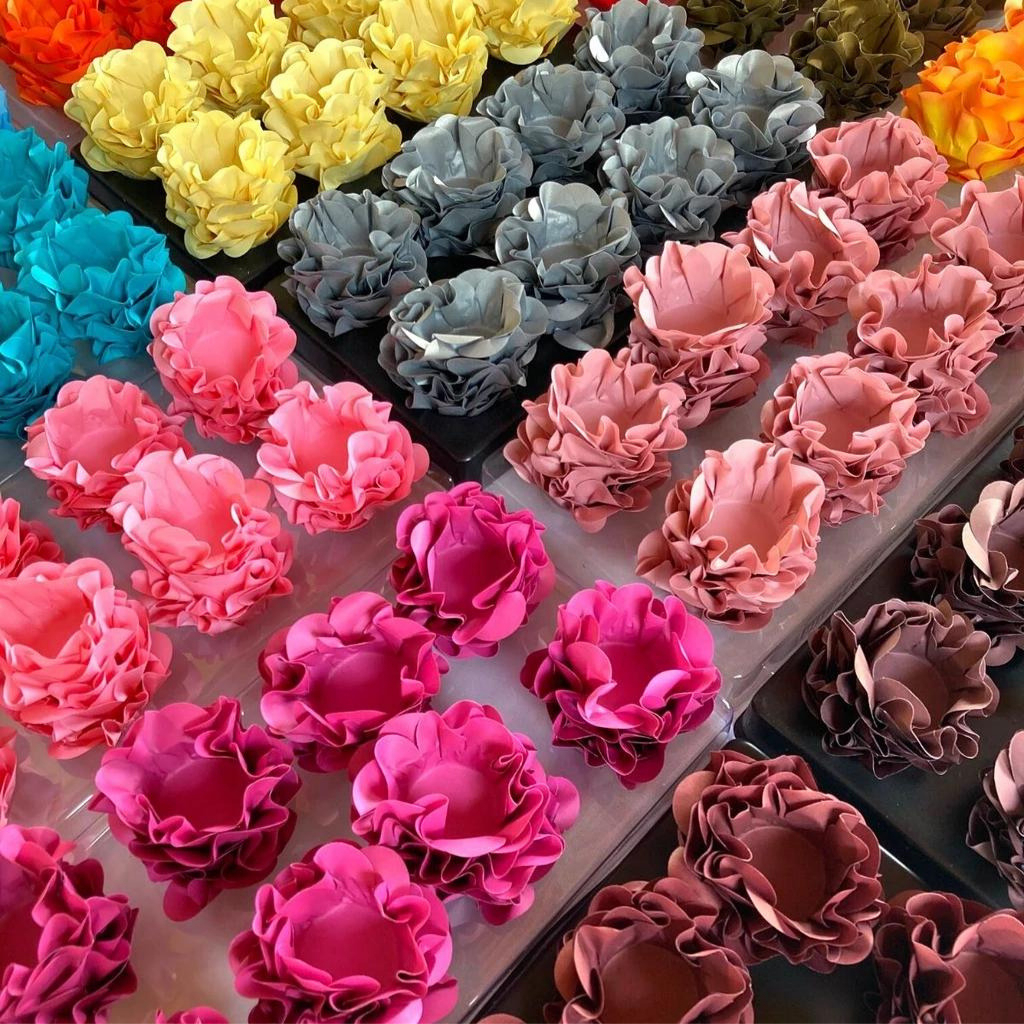 40 Forminhas para Doces Finos Style Casamento Aniversário Formato Flor Luxo