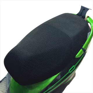 Capa De Banco Térmica Sol/Chuva Biz 100/110/125/ Bros125 /150 /160 /XRE 190 /300 /XR 250 /Fazer 250 em Oferta na Shopee