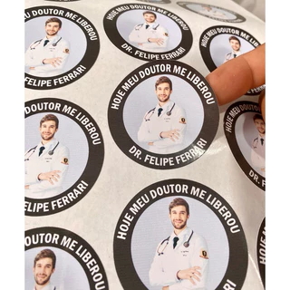 Adesivos Formatura 6x6 qualquer Curso, Tema com seu nome e foto.