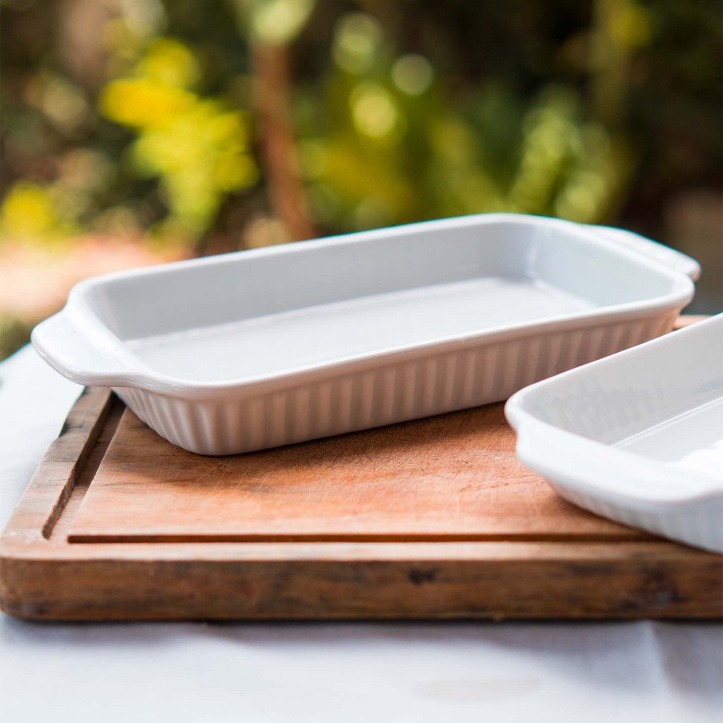 Kit 2 travessas 25x13 cm canelada Media Porcelana salada novas porções frios quadrada branca