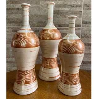 Kit Decorativo Enfeite Luxo Sala Decoração Mesa Cerâmica Trio de Vasos - Julia