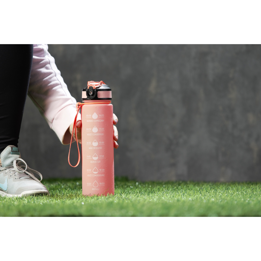 GARRAFA EM POLICARBONATO ROSA 1L | Shopee Brasil