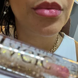 Gloss mágico lip tint hidratante em Oferta na Shopee