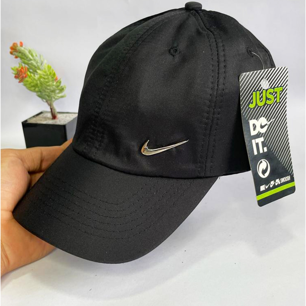 Boné Metal Masculino Preto e Branco Aba Curva Tactel Ajustável - Envio Imediato