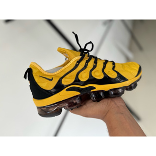 Nike best sale chrome vapormax