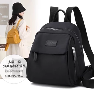 Mochila Feminina Pequena com Material Impermeável e Reforçado/ Tamanho Legal Para saída