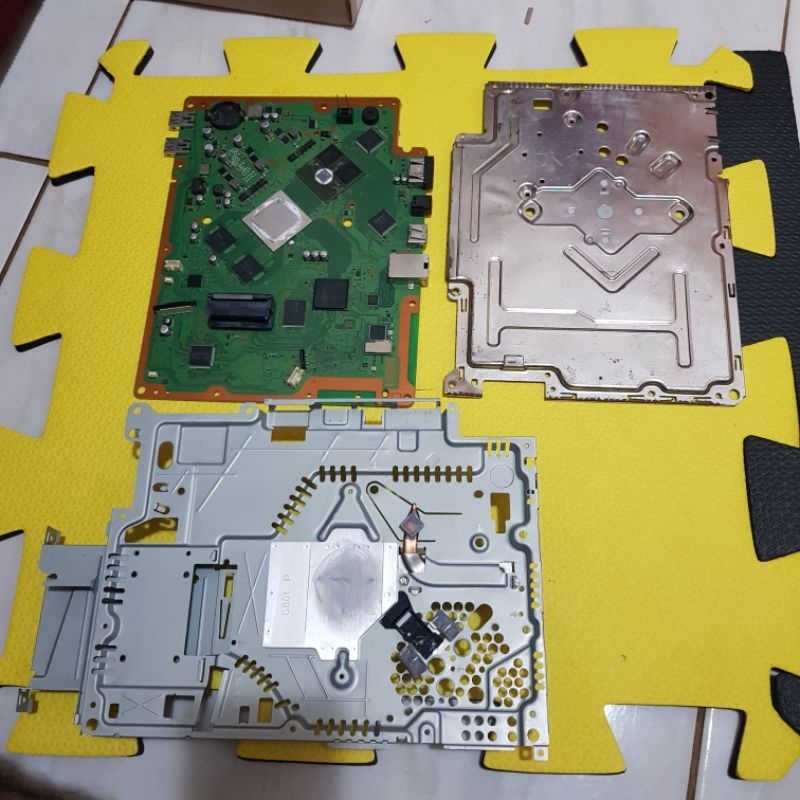 Placa mãe ps3 super slim+ placas metálicas, Leia descrição.