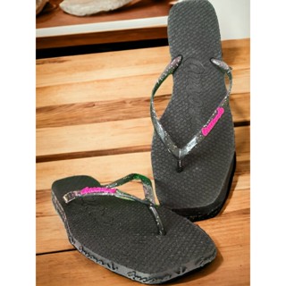 Kit 2 Pares Chinelo Feminino Do 34 Ao 40 Confortável Envio Imediato Mulher Casual Moda Praia Blogueira Promoção Chinela Feminina Femenino Decorado Pedraria Quadrada Quadrado Papete Rasteira Rasteirinha Branco Preto Rosa Verde 12 01