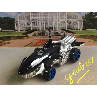 HOT WHEELS SHARKRUISER 2006 MAINLINE GARIBA58