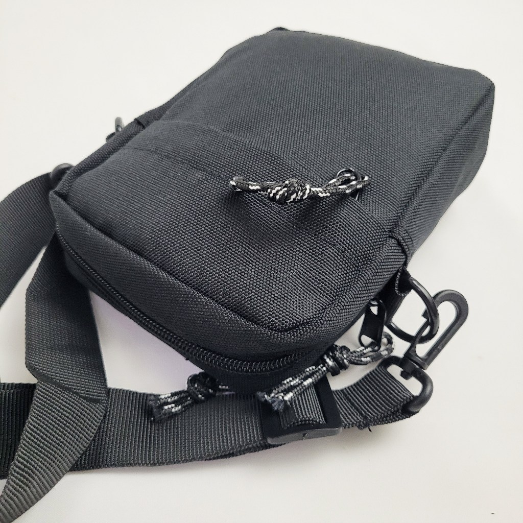 Mini Bolsa Shoulder Bag Transversal SLIM TEC Lateral Modelo