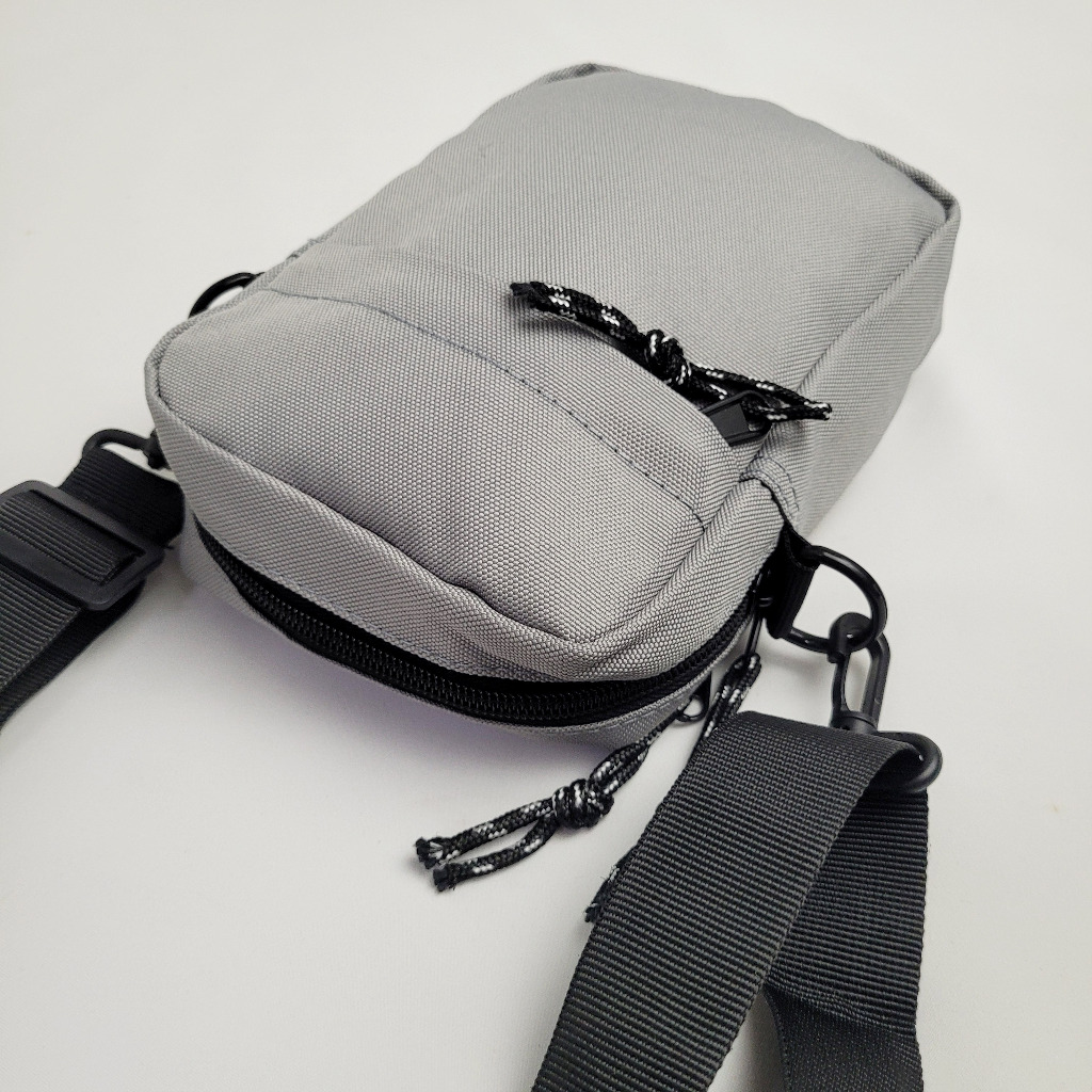 Mini Bolsa Shoulder Bag Transversal SLIM TEC Lateral Modelo