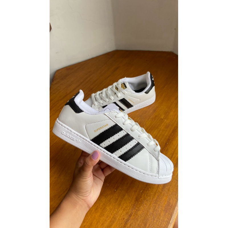 Adidas Superstar Coforto e estilo um icone da moda Faz a Boa