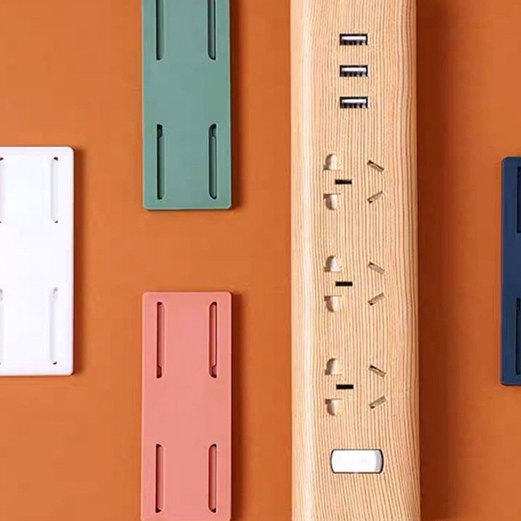 Kit 4 Peças Auto-adesivos Sem Furar Parede Plugue Tomada de Escritório Cores Aleatórias