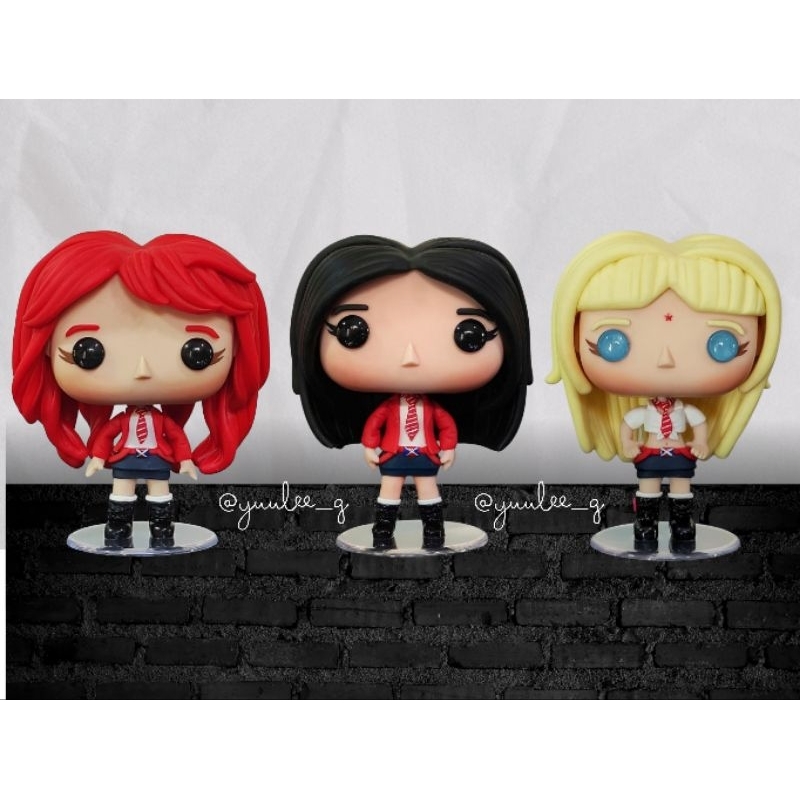 Boneco | Mia | Roberta | em Biscuit | Rebelde | RBD | Shopee Brasil