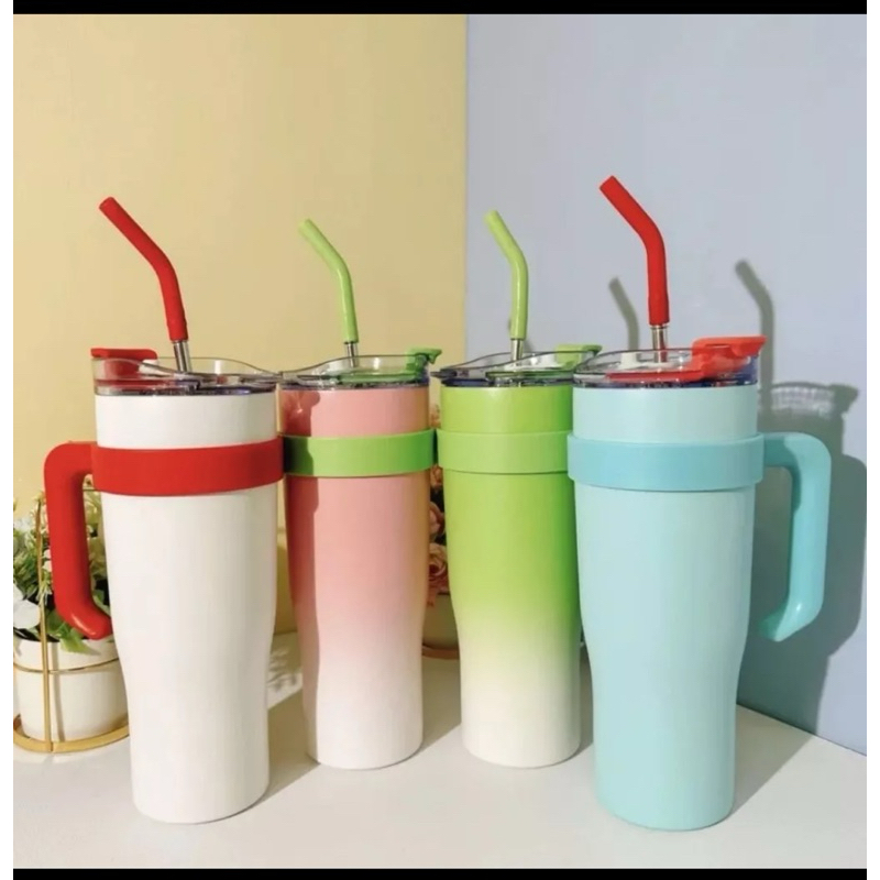 Copo Térmico Garrafa Com Tampa e Canudo 1.2Litro 1200ML ideal para Hidratação