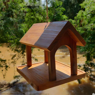 Casinha de Passarinho em de Madeira com Comedouro Decoração de Jardim Varandas Modelo2