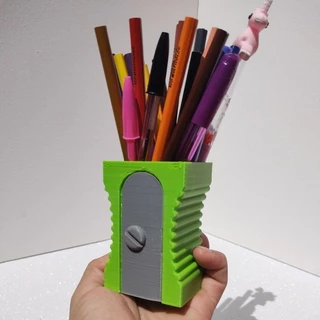 Porta Canetas em Formato de Apontador - Organização com Criatividade!