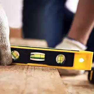 Nível Régua De Prumo Magnético Imã Bolha Nivelador Pedreiro base com 3 bolhas apruma fácil esquadro