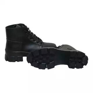 Bota Coturno Preto Tratorada Tipo Blogueira Confortável Feminina