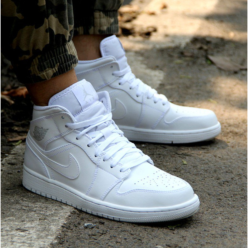 All white best sale air jordan 1s