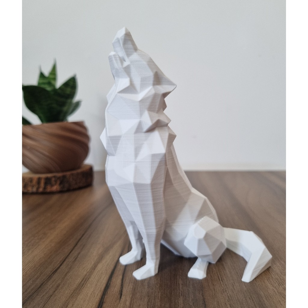 Escultura Lobo Sentado Geométrico 3d Decorativo 20cm de Altura