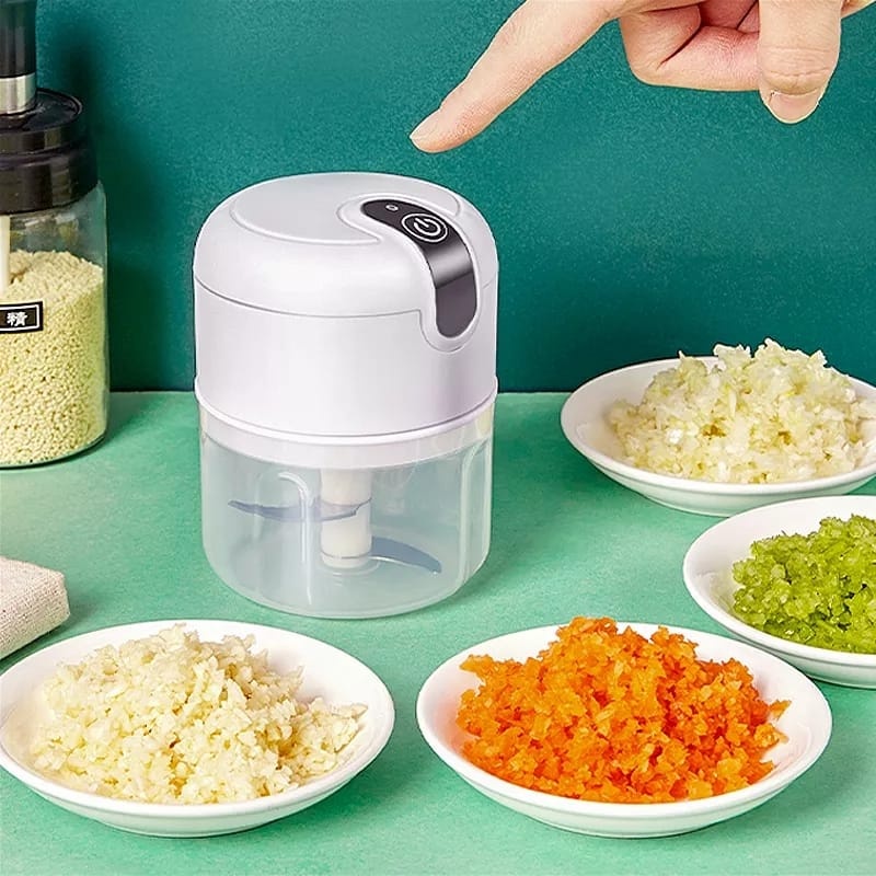 Mini Processador Elétrico de Alimentos Portátil com lâminas de aço inox USB 250 ml
