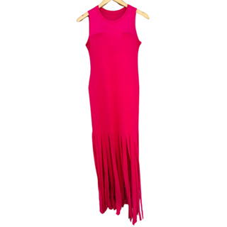 VESTIDO LONGO COM FRANJA ESTILO REGATA EM TECIDO MOLETINHO - PINK