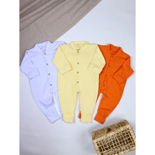 Kit 3 Macacão de Bebê Cor Minimalista Suedine Vira Pé - (P/M/G)