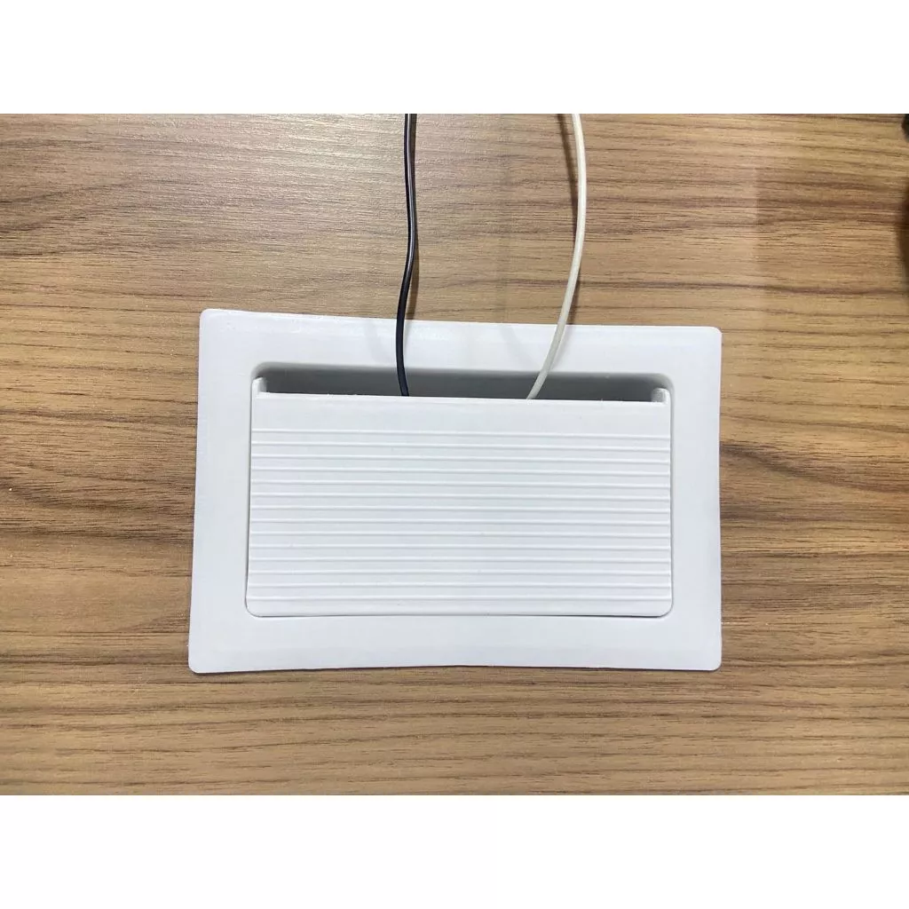 Tomada Para Embutir em Mesa