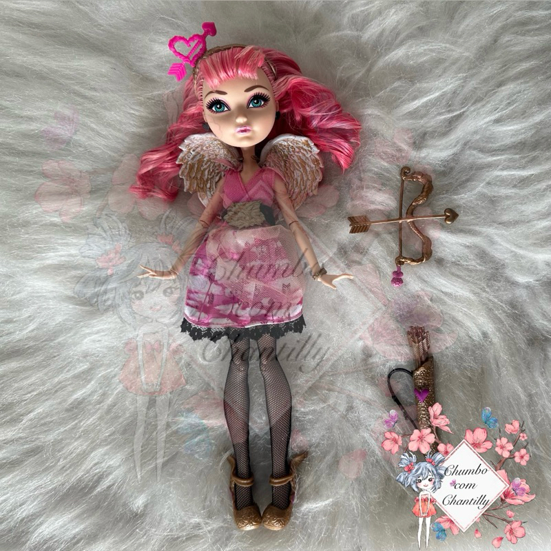 Poupée Ever After High Cupido – Neuve Sous Emballage