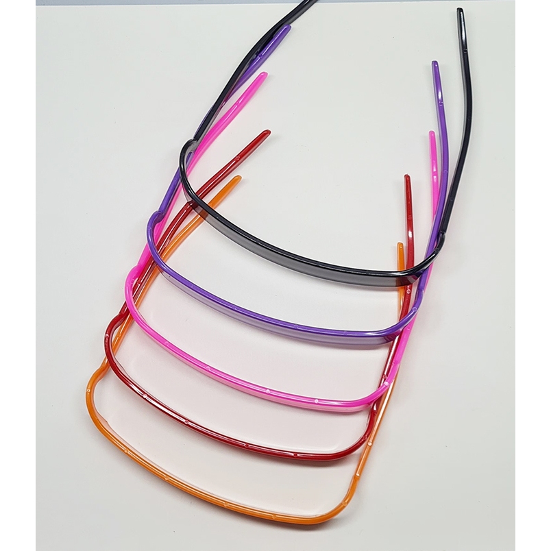 Tiara com efeito de óculos no cabelo/ Tiara Sunglasses Front
