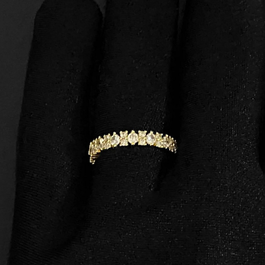 Meia Aliança de Ouro com Zircônias Anel Feminino Aparador Banhado