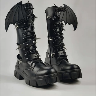 Coturno com Asas de Morcego com Spikes | Bat Wing | Vegano | Santacrow