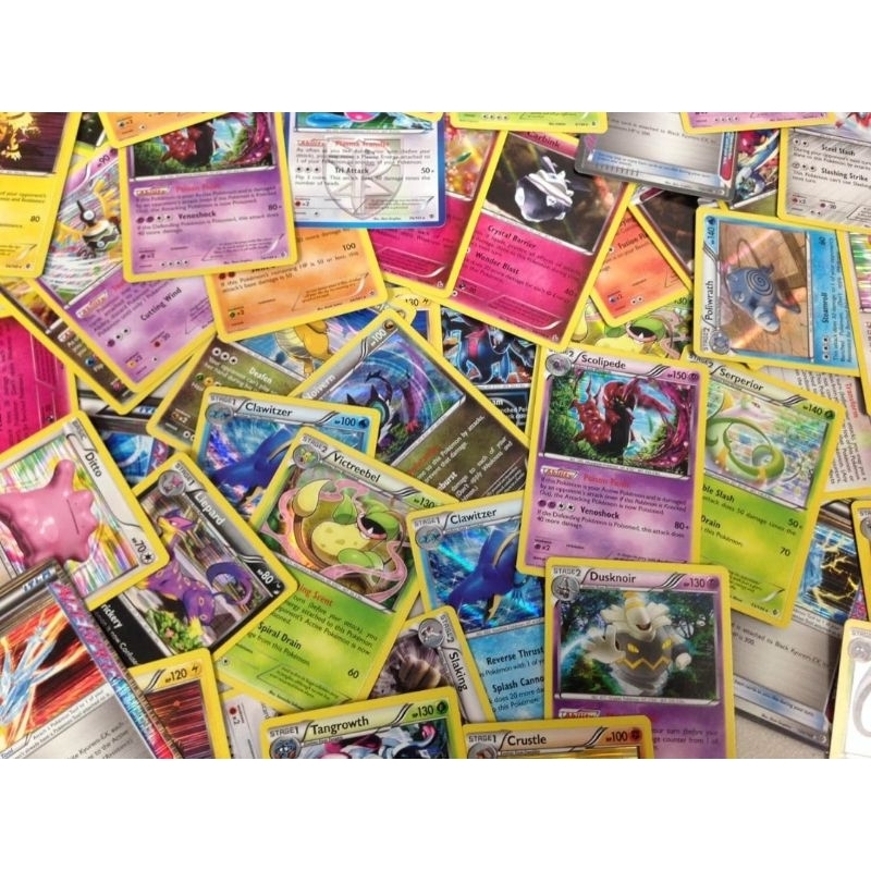 150 Cartas Pokémon (20 brilhantes)
