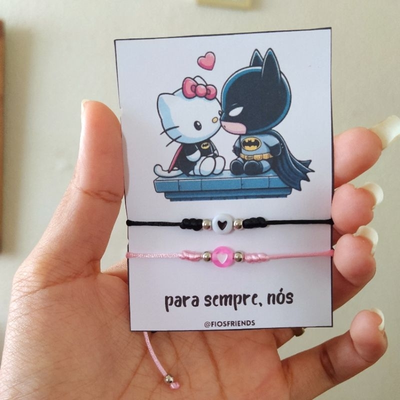Kit pulseiras da amizade/amor Batman e hello kit fecho regulavel