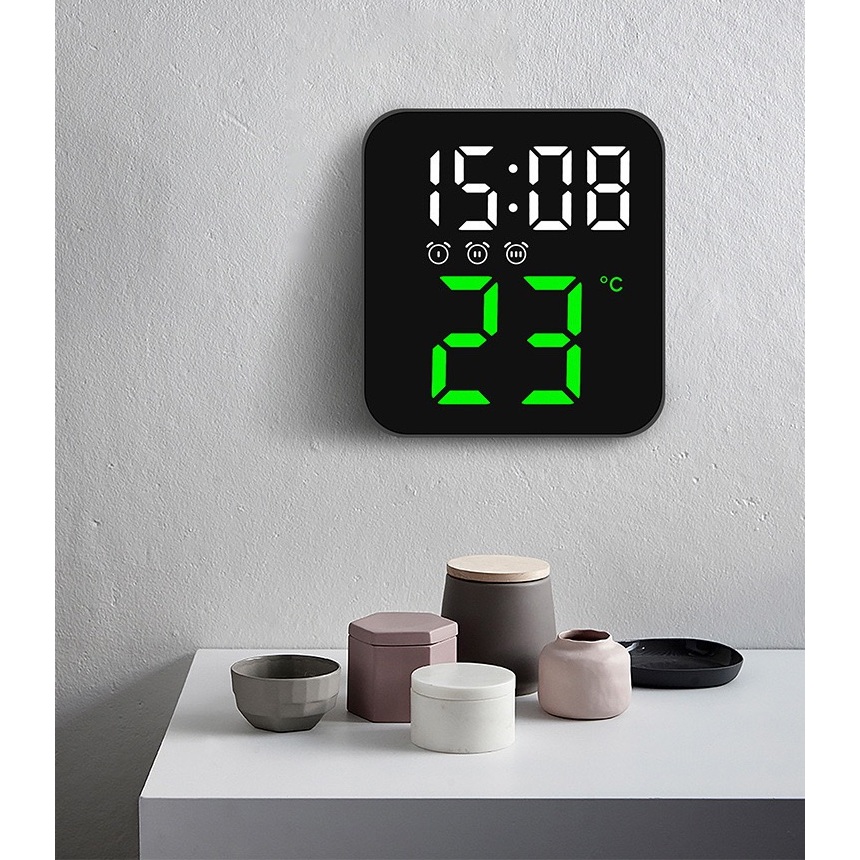 Relógio Digital Led Temperatura Alarmes Usb Mesa E Parede LE2164